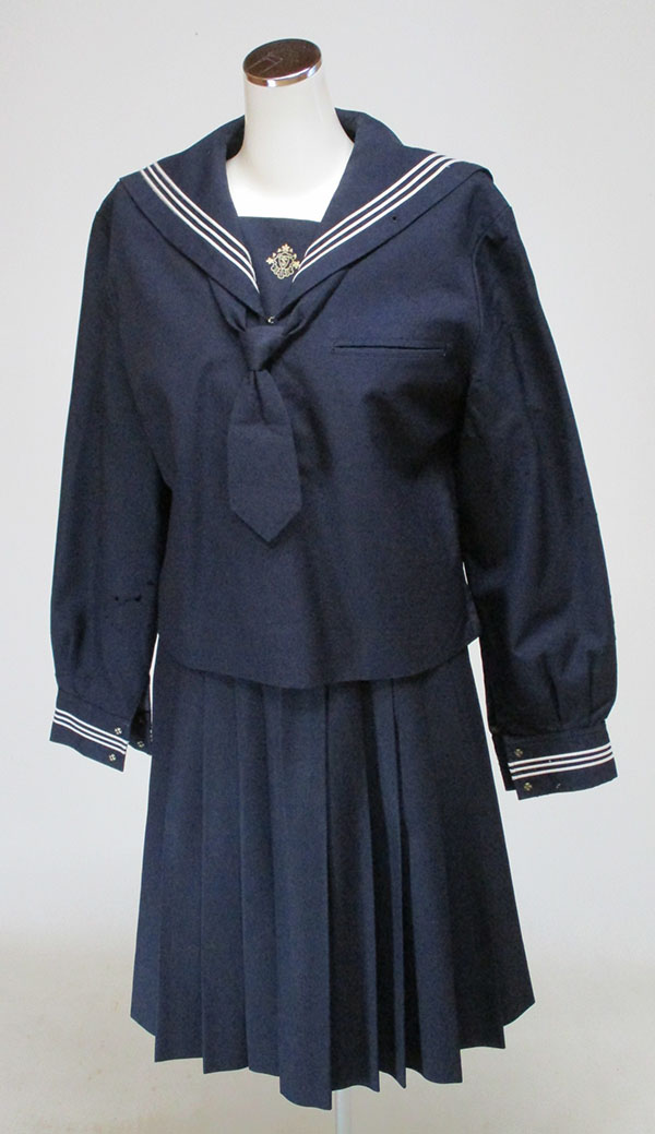 （東京私立）成徳学園　冬セーラー上下セット