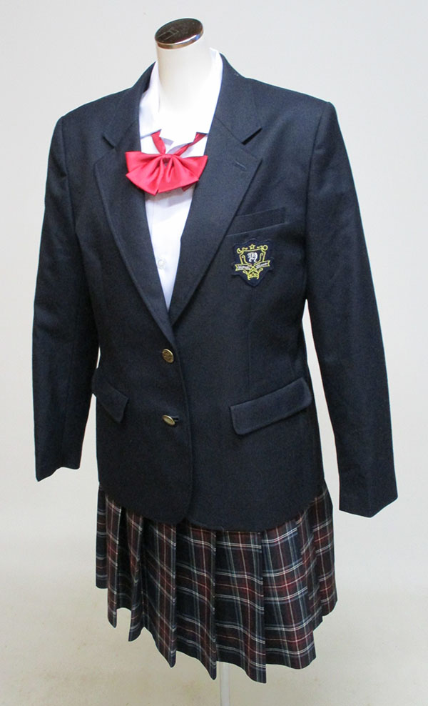 ブレザー＋ブラウス＋スカート（リボン付）