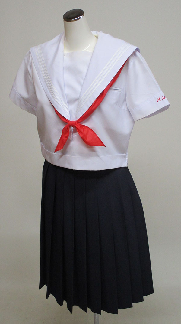 夏セーラー（半）＋スカート（スカーフ付）