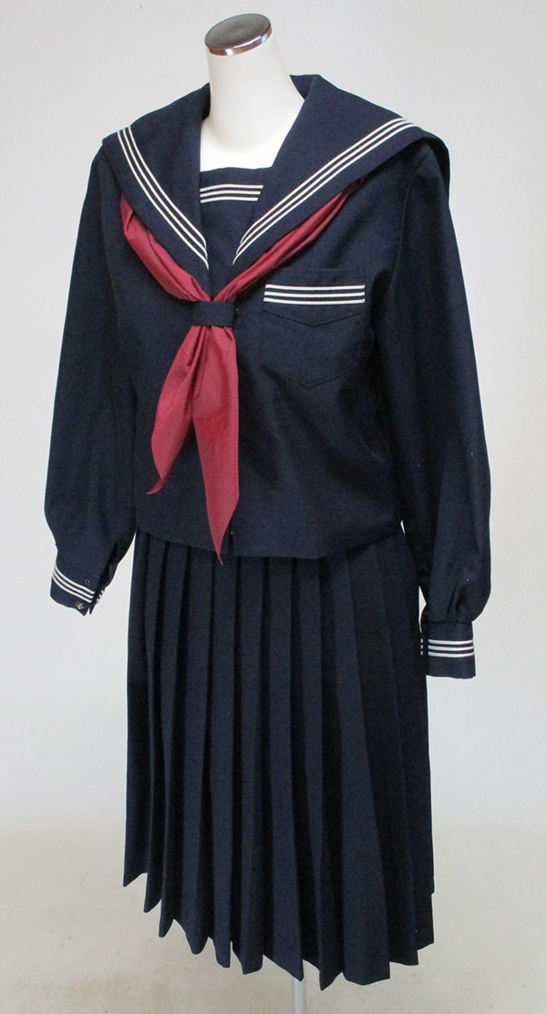 冬セーラー上下セット（スカーフ付）